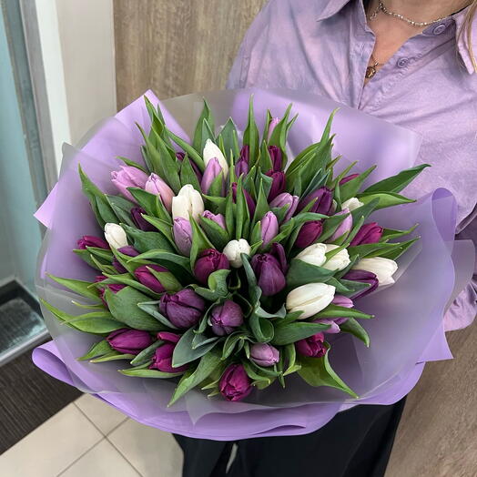 Букет «Уже весна!» микс 51 тюльпан