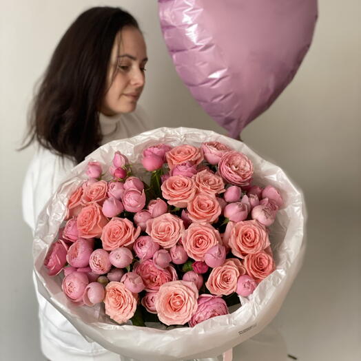 🎀Нежный букет из кустовых пион.роз и одноголовых роз 29 шт