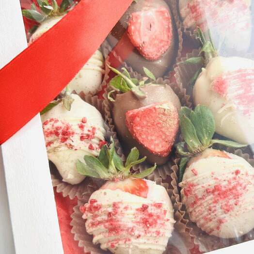 Клубника 🍓 в шоколаде. Набор 10штук