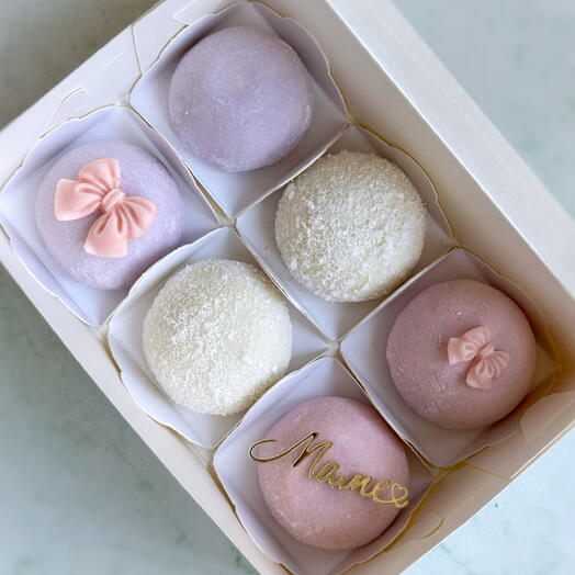 Моти на 8 марта