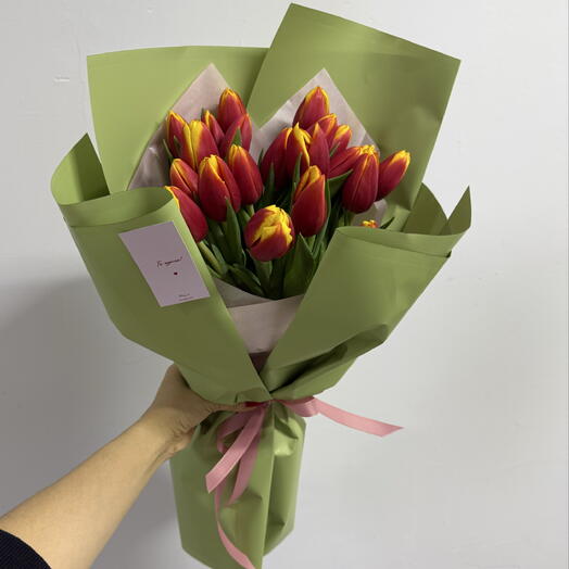 Букет тюльпаны 25 Шт М 002