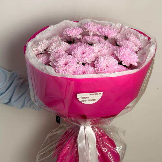 Букет из розовых хризантем для мамы, подруги или на день рождения