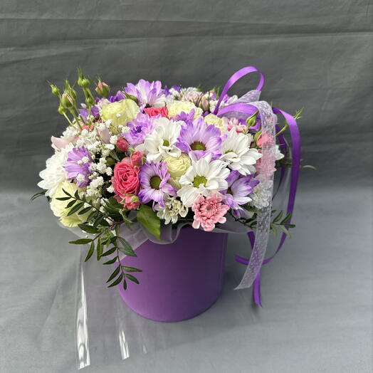 Коробка с цветами Яркий хит 🌸