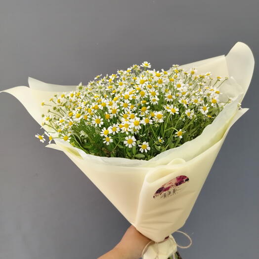 Букет с ромашками