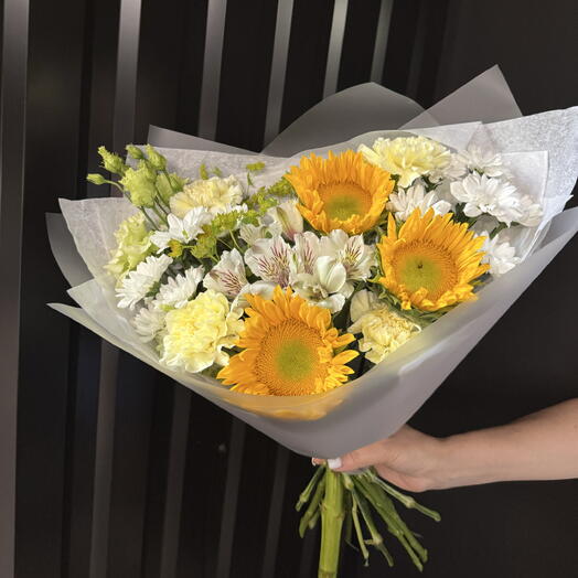 Авторский букет с подсолнухами🌻