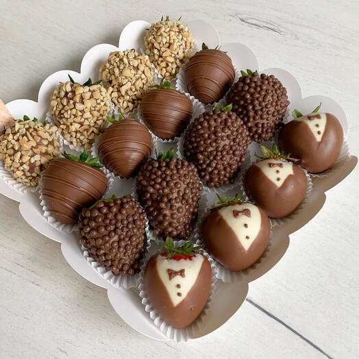 Luxury Callebaut Chocolate Strawberry Selection