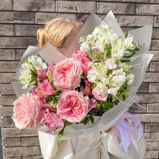 Авторский букет с пионовидной розой Тсумуги.Leoraflowers 5103
