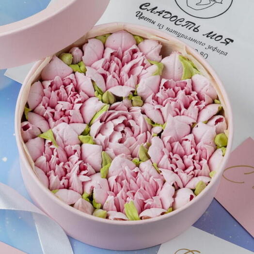 Цветы из зефира в коробочке D18 cm