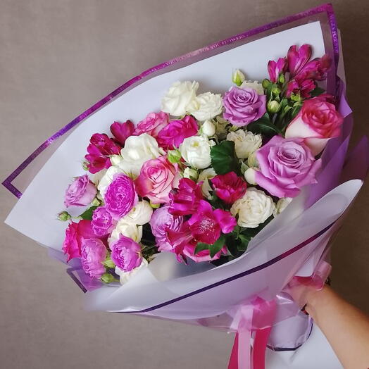Розы с альстромериями 🌹💓🌹