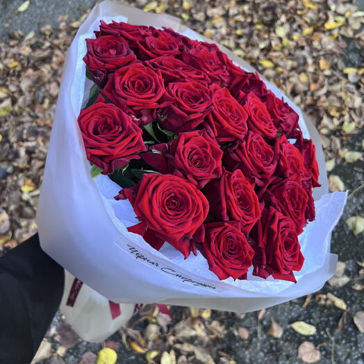 Букет из 29 бордовых роз