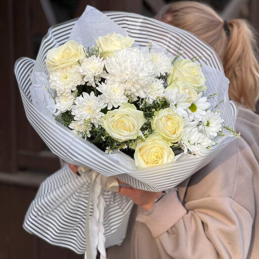 Букет с розами