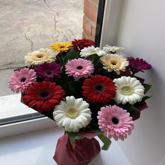March 8 bouquet of 15 Gerberas