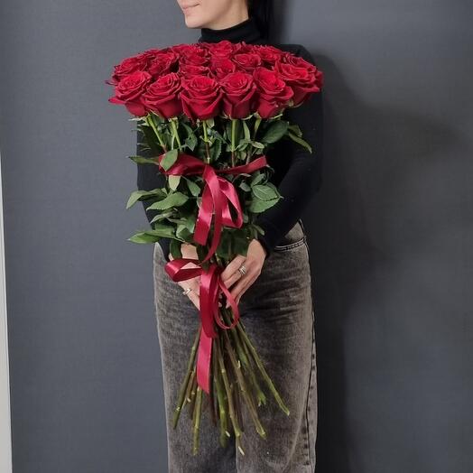 Bouquet of 25 premium roses