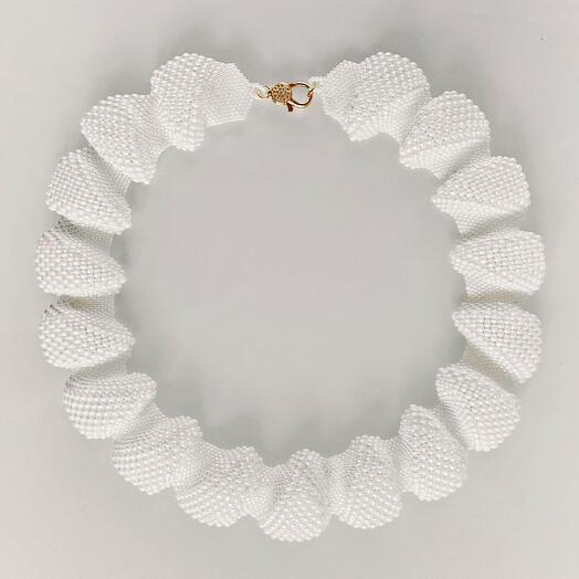 Necklace WAVE - white