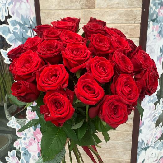 Красные розы 25