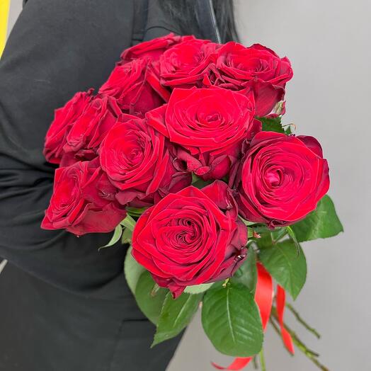 Bouquet of 11 red roses