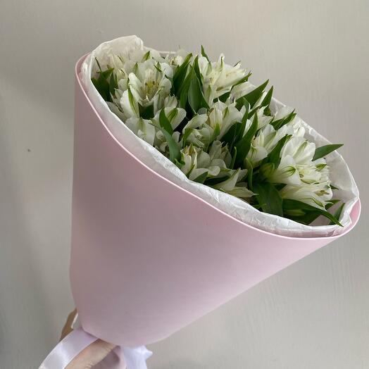 Bouquet of 7 alstroemeria