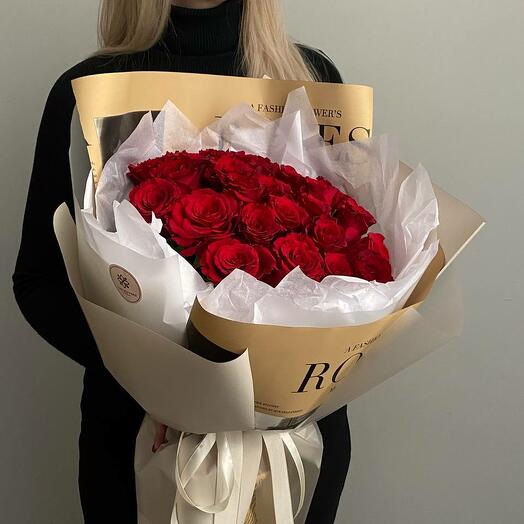 25 rosas rojas