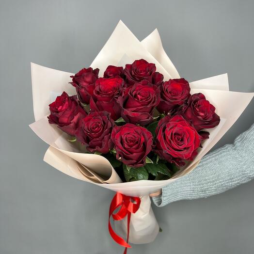 Bouquet of 11 red roses
