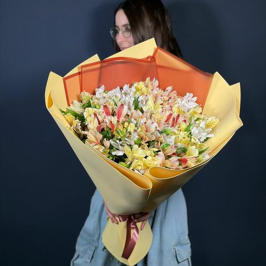 Bouquet of 25 alstroemeria