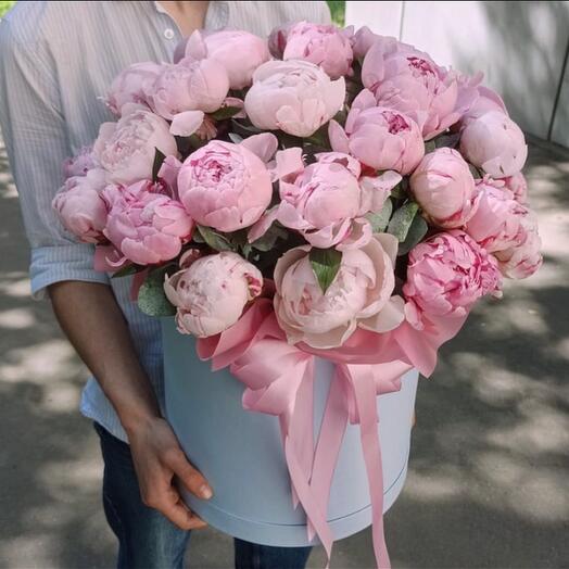 Цветы в коробке