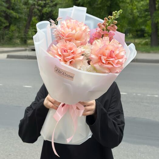 Французская Роза и львиный зев