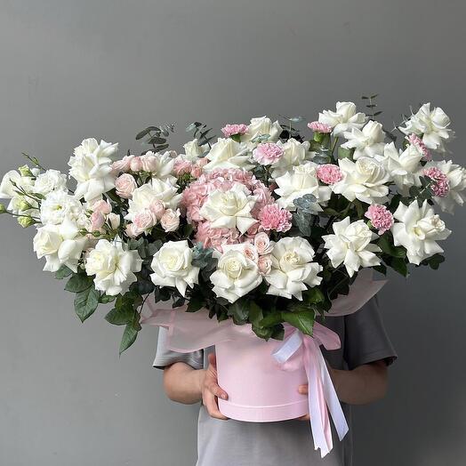 Цветы в коробке