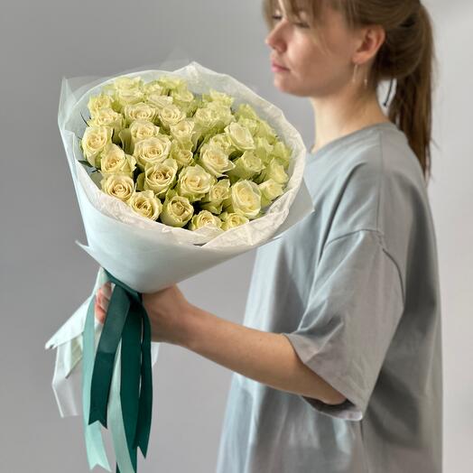 Букет из 39 белых роз 2539