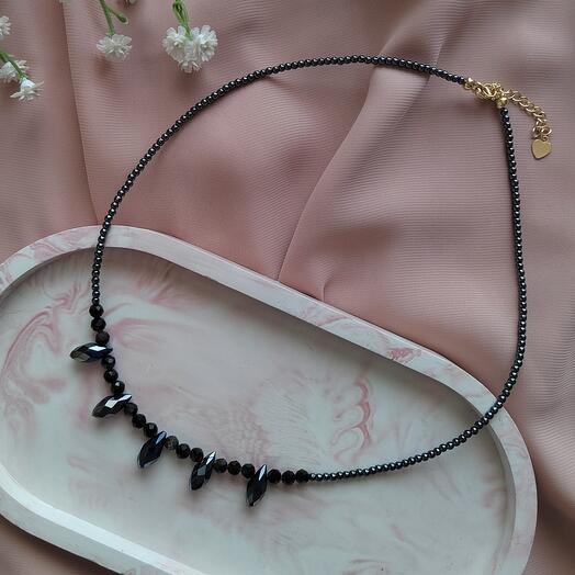 Подвеска из золотистого обсидиана и гематита