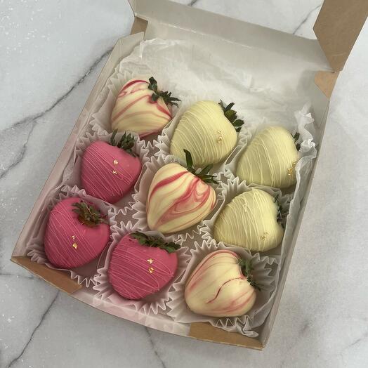 9 fresas cubiertas de chocolate blanco
