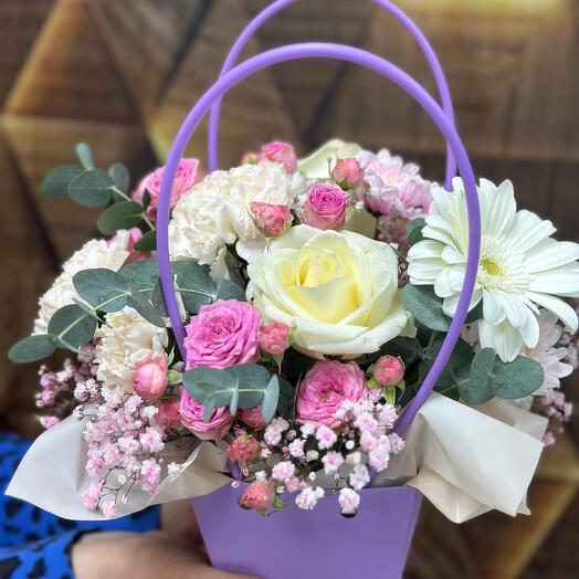 Корзина цветов