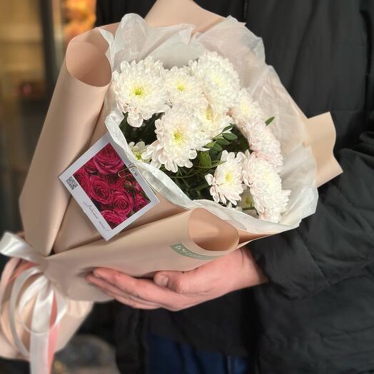 The bouquet is a complement