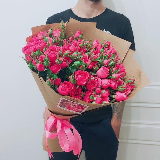 Яркие кустовые розы 💗