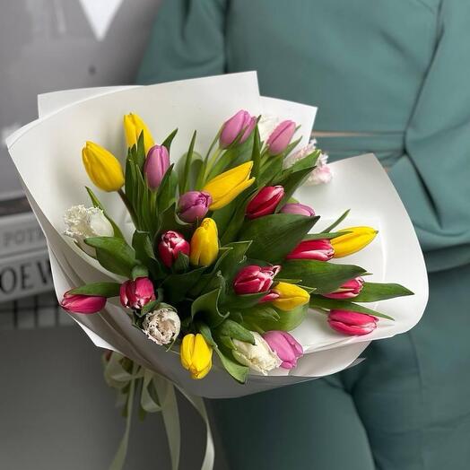 Микс из 25 тюльпанов