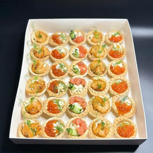 Ассорти тарталеток ко дню отца