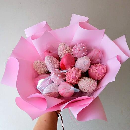Клубника в шоколаде Pink
