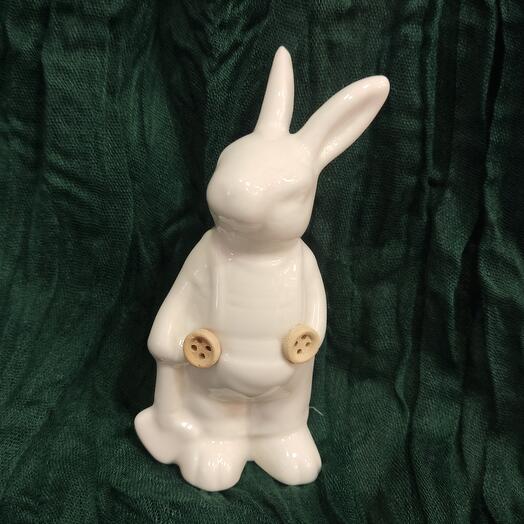 Кролик пасхальный в комбинезоне