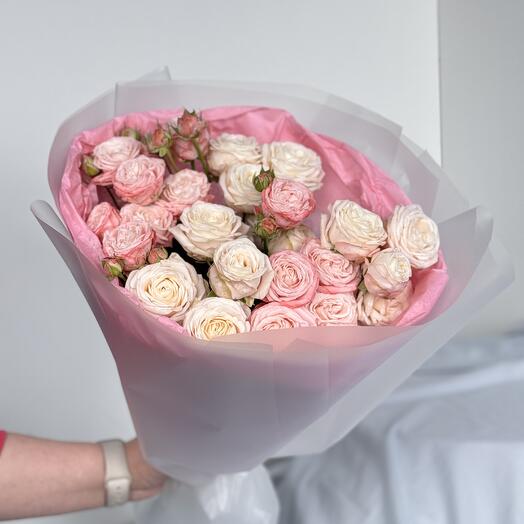 Bouquet of bushy peony-shaped roses