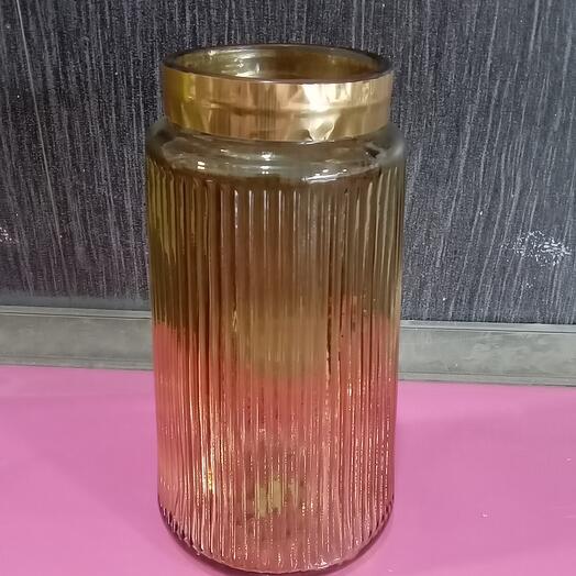 Ваза золотая