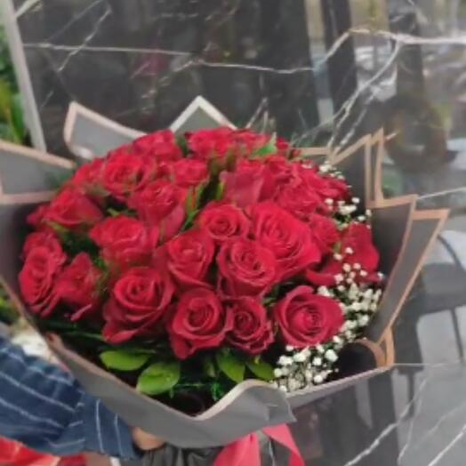Kırmızı gul red roses