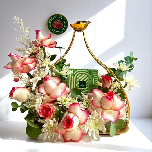 Golden Bloom Delight