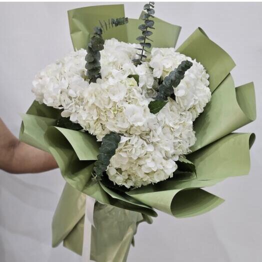 Elegant Hydrangea bouquet