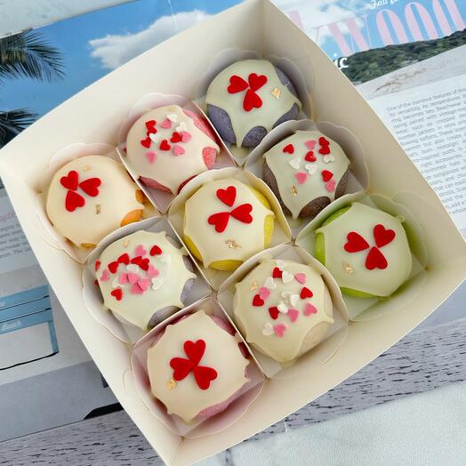 Set of Mochi 9 pieces "with love"