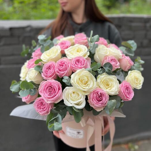 Коробка из роз