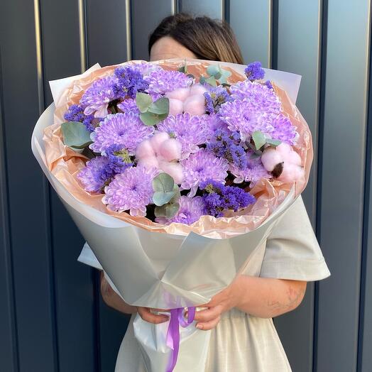 Фиолетовая хризантема и статица🌸