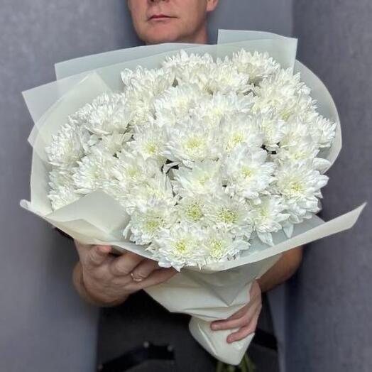 Букет из 9 белых кустовых хризантем