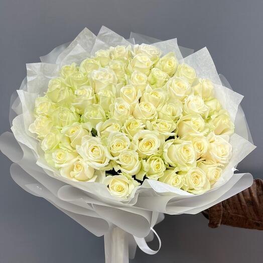 Букет из 51 белой розы