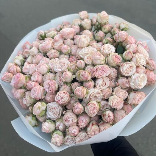 Букет из пионовидных роз