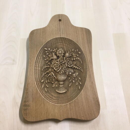 Сувенирная разделочная доска  «Цветок»