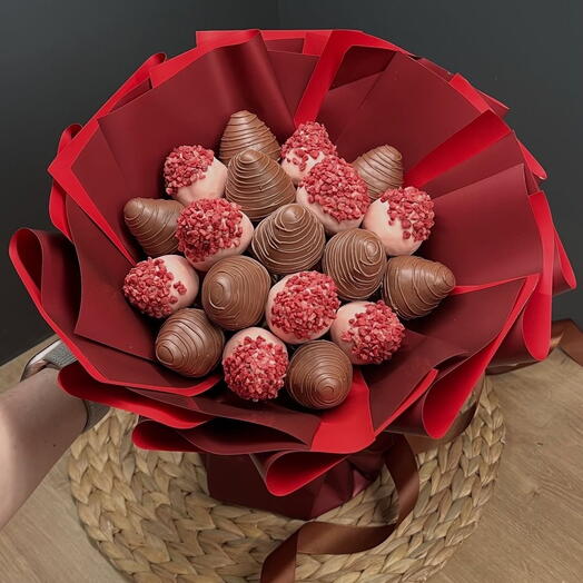 Букет из клубники в шоколаде Red